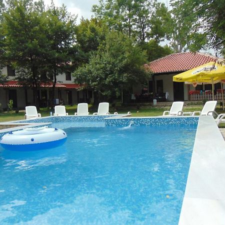 Hotel Holiday Park Ranchoto Kirkovo  Exteriér fotografie