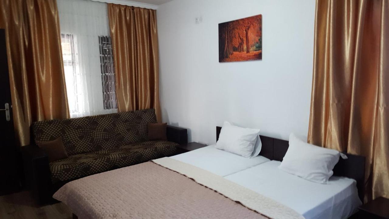 Hotel Holiday Park Ranchoto Kirkovo  Exteriér fotografie