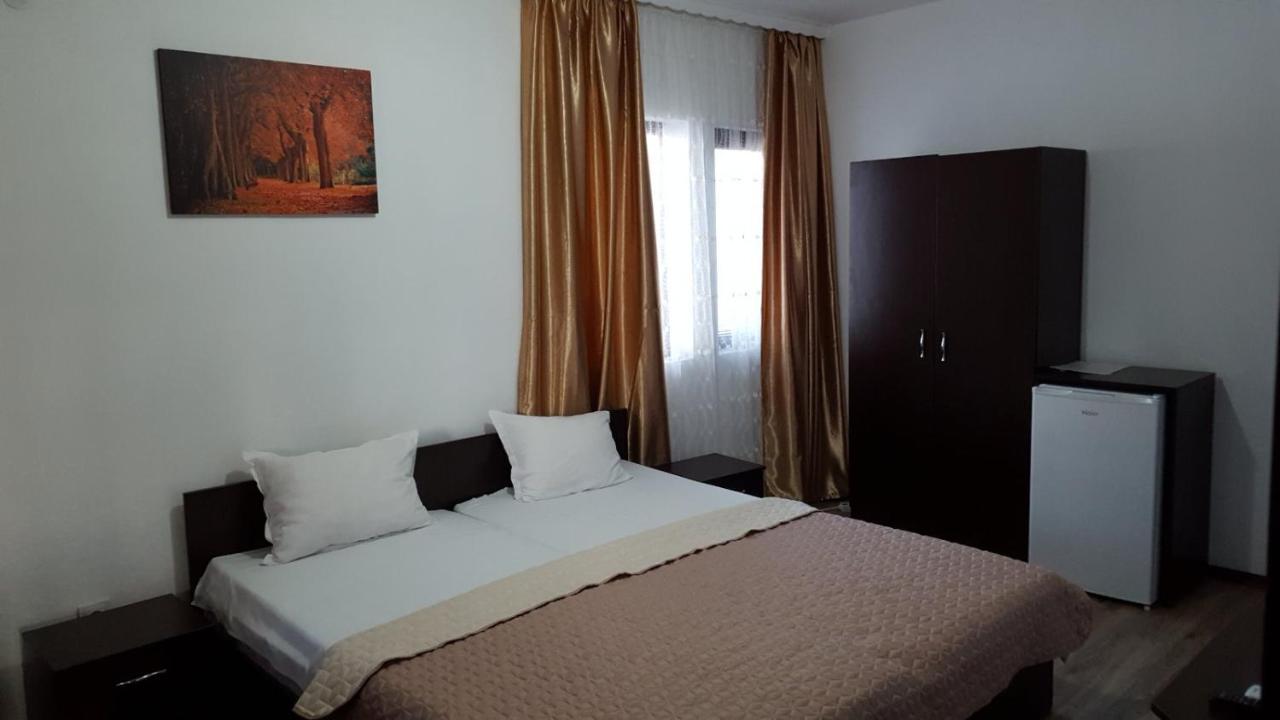 Hotel Holiday Park Ranchoto Kirkovo  Exteriér fotografie